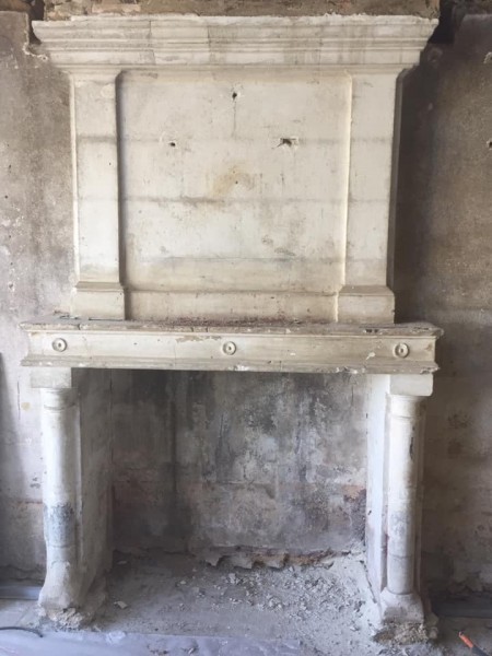 Restauration chemin&eacute;e